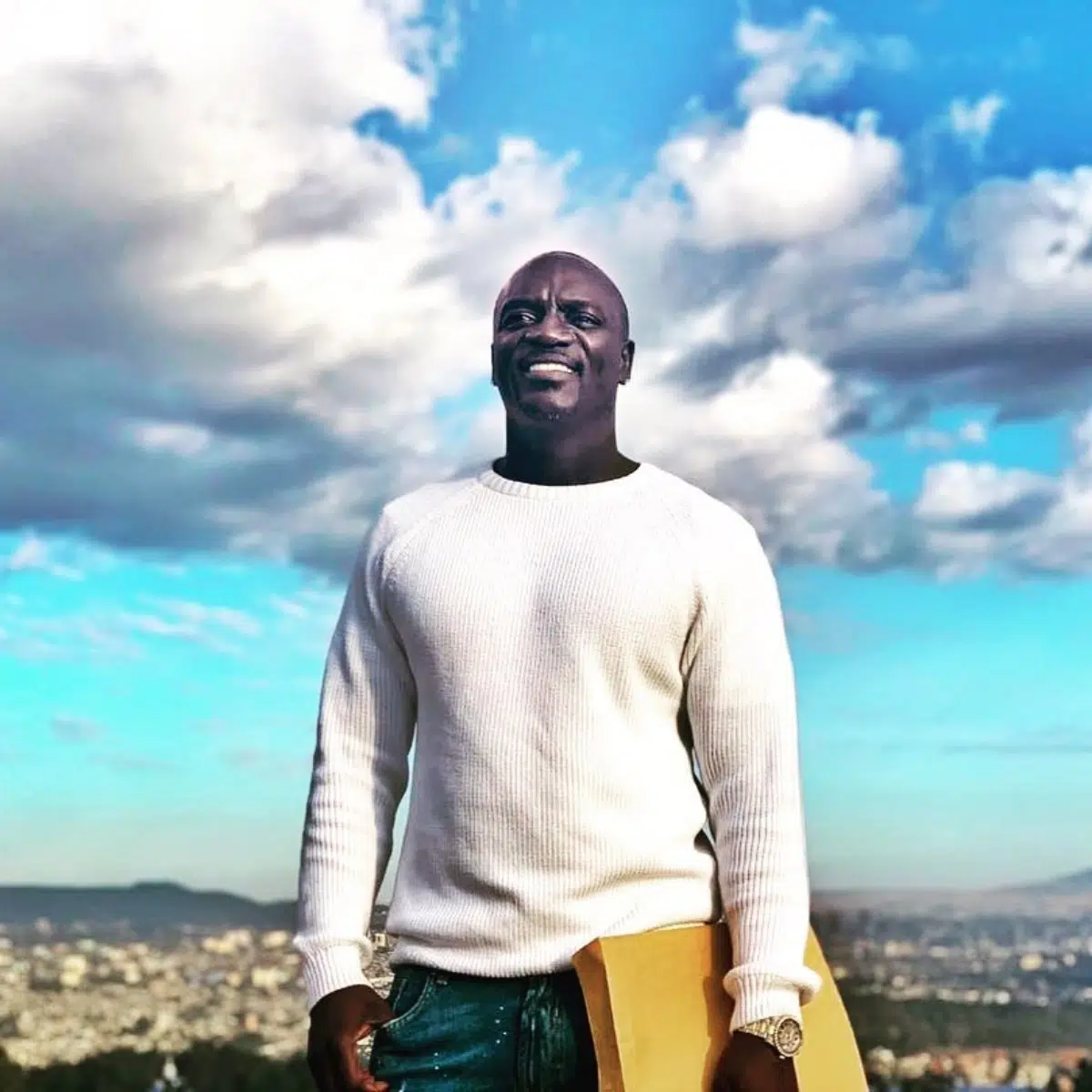 DOWNLOAD: Akon Ft. Becky G – “Como No” Mp3