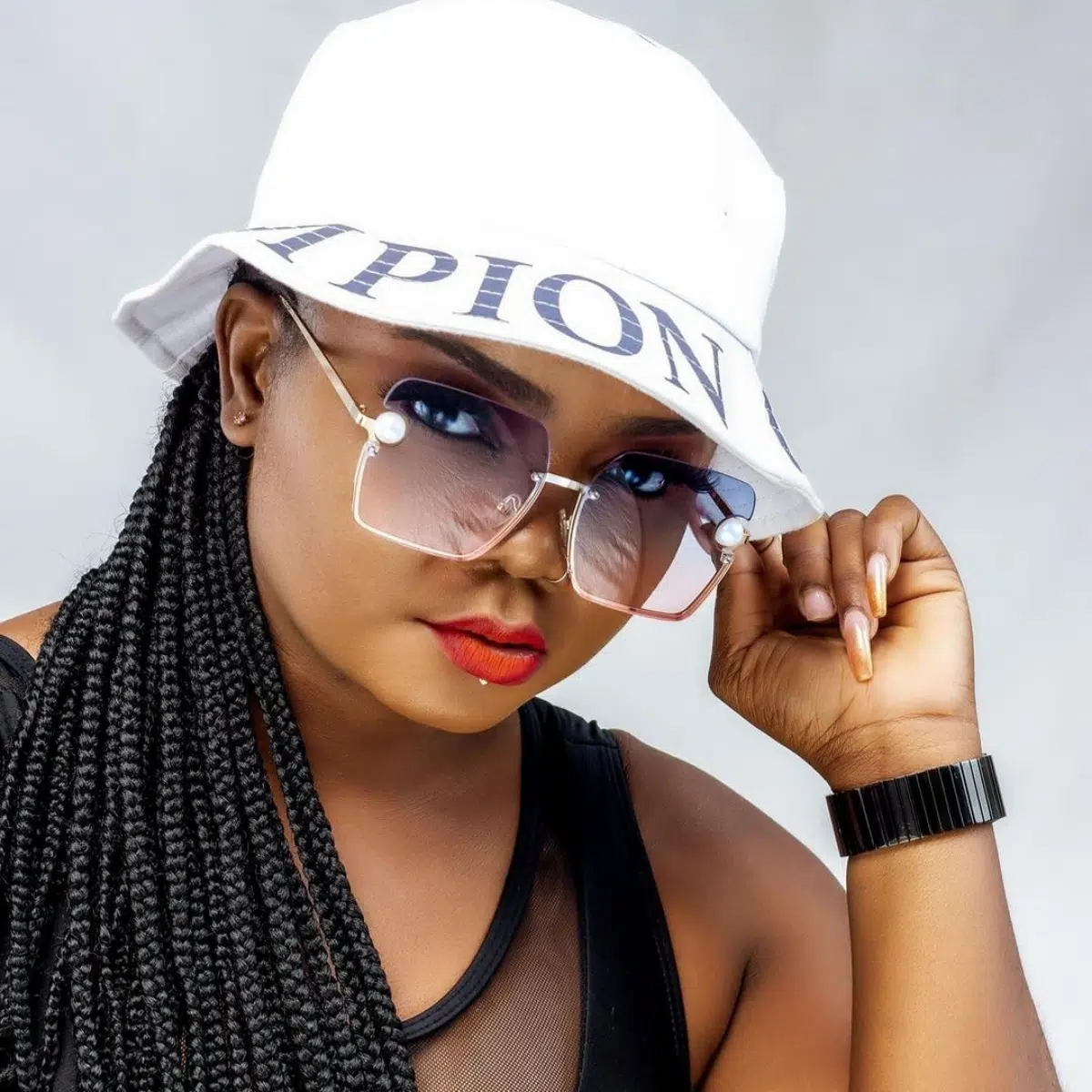 DOWNLOAD: Dambisa Ft Petersen Zagaze – “Kaduka Chain” Mp3