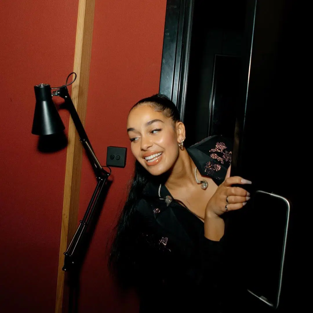 DOWNLOAD: Jorja Smith Ft. Burna Boy – “Be Honest” Video + Audio Mp3