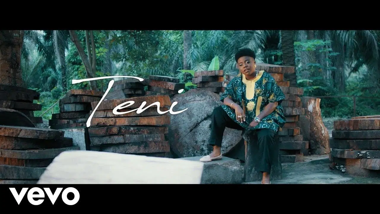 DOWNLOAD VIDEO: Teni – “Fargin” Mp4