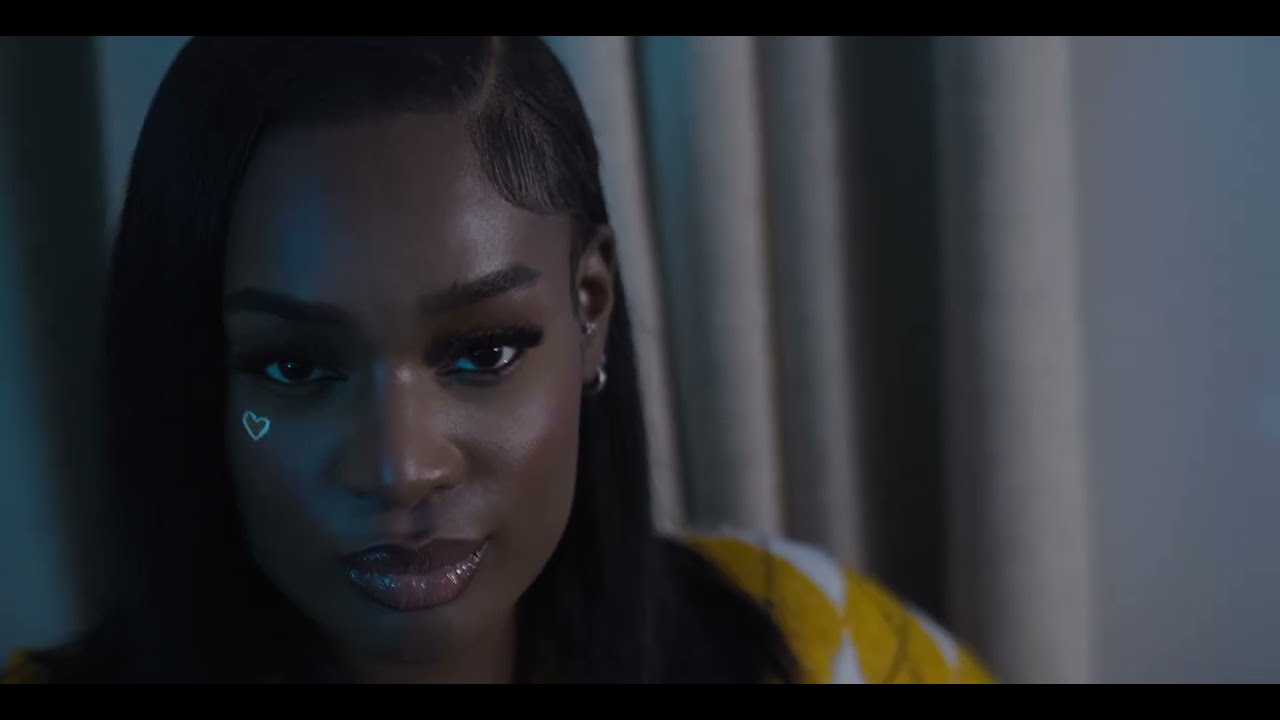 DOWNLOAD VIDEO: Nana Fofie – “Mourning” Mp4