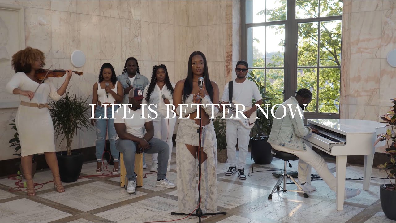 DOWNLOAD VIDEO: Nana Fofie x EAN Music – “Life is Better Now” (LIVE) Mp4