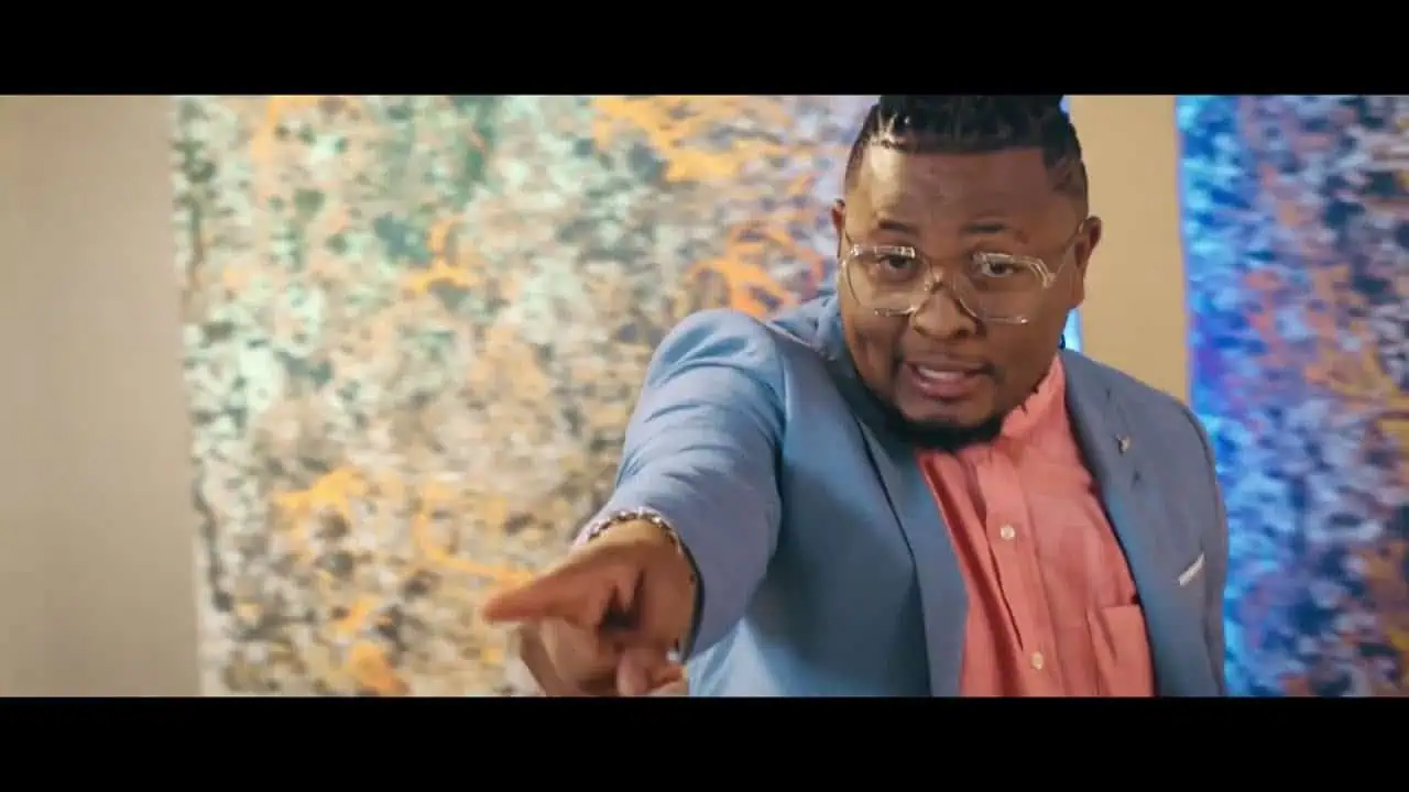 DOWNLOAD VIDEO: Kell Kay Ft Aidfest, Kineo & Kambwiri Sisters – “Holy Water” Mp4