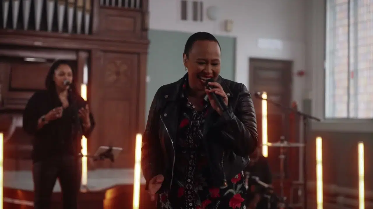 DOWNLOAD VIDEO: Emeli Sande – “Look In Your Eyes” (Live Session) Mp4