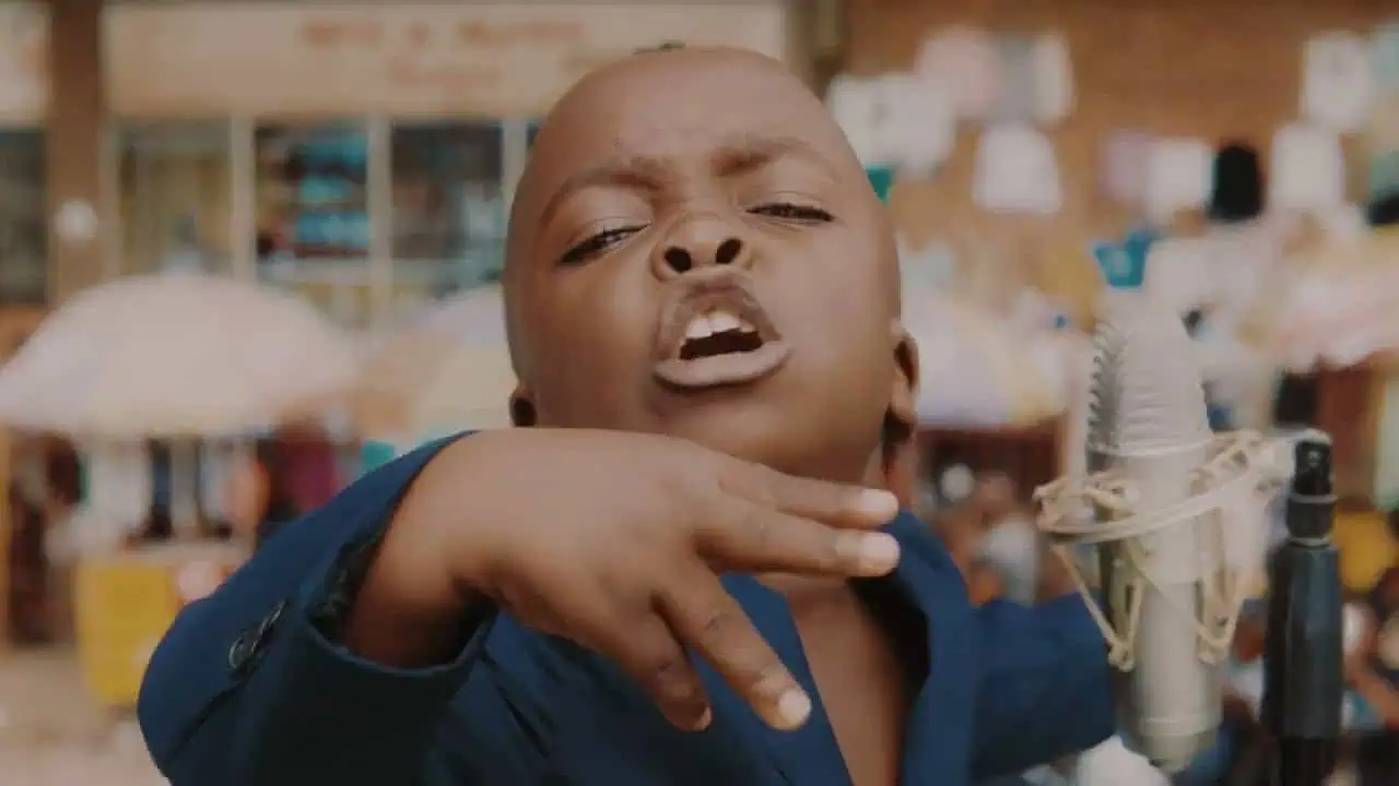 DOWNLOAD VIDEO: Super Kena – “Wise Boy Alive” Mp4