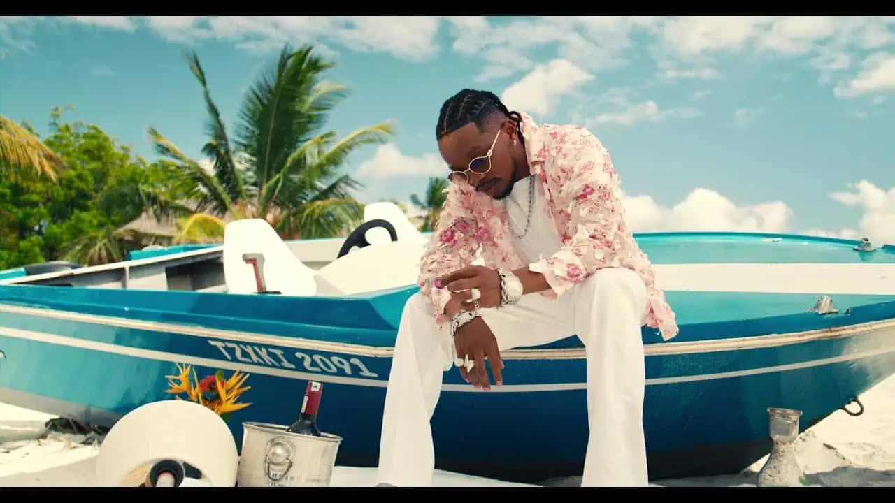 DOWNLOAD VIDEO: AY Masta Ft Marioo – “Yule” (Remix) Mp4