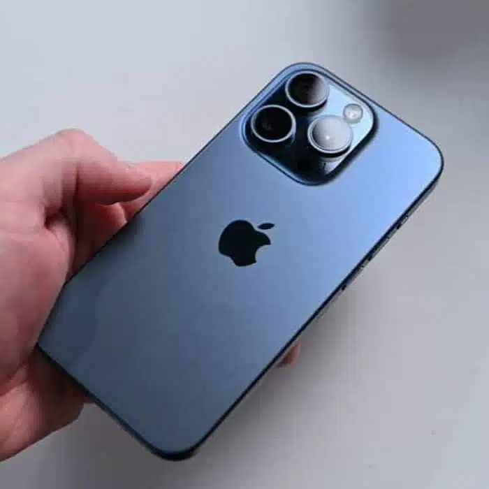 Apple Verifies iPhone 15 Overheating Issue Attributed to Bug and Certain Apps