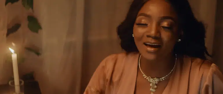 DOWNLOAD VIDEO: Chike Ft Simi – “Running To You” Mp4