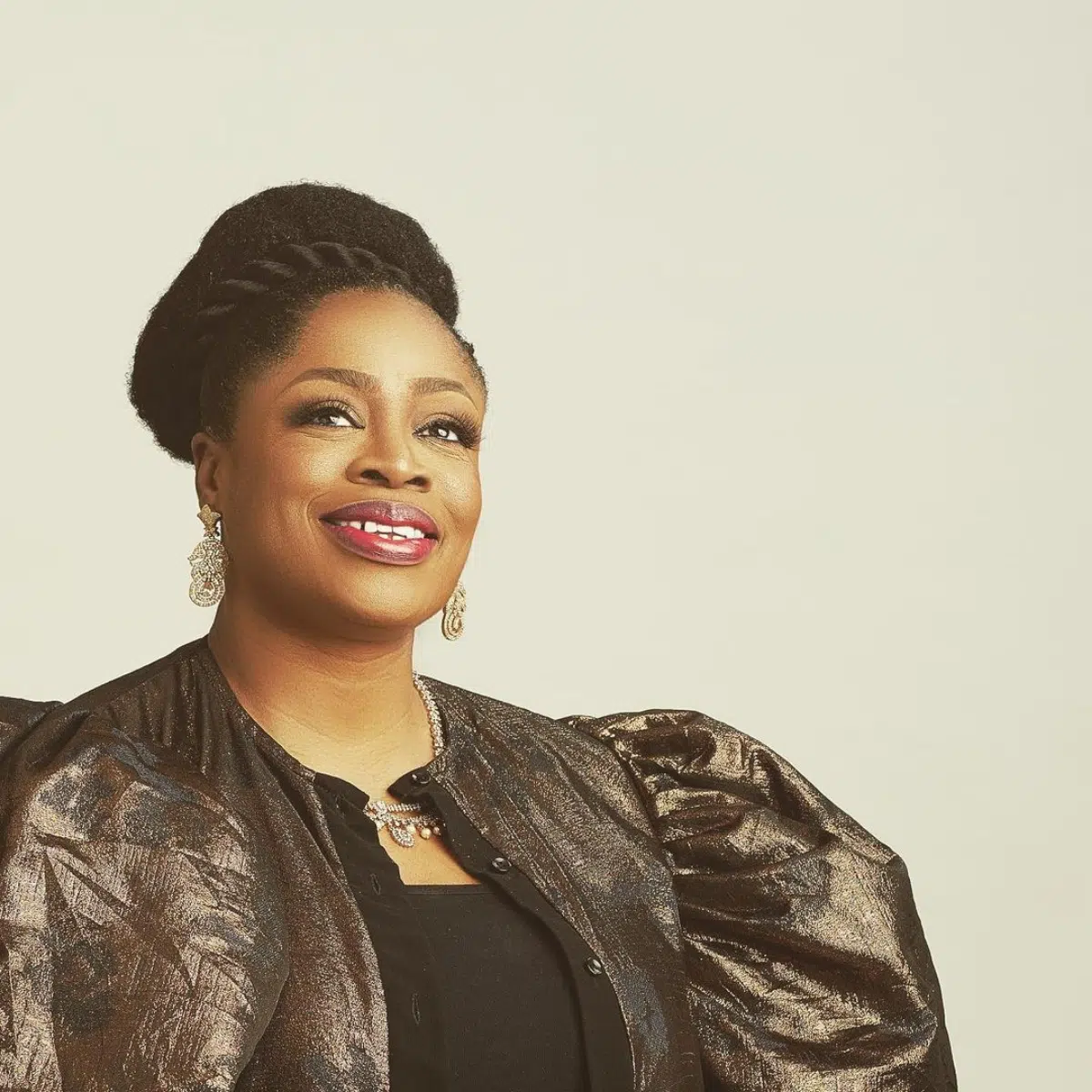DOWNLOAD: SINACH – “NOTHING IS IMPOSSIBLE” Video + Audio Mp3