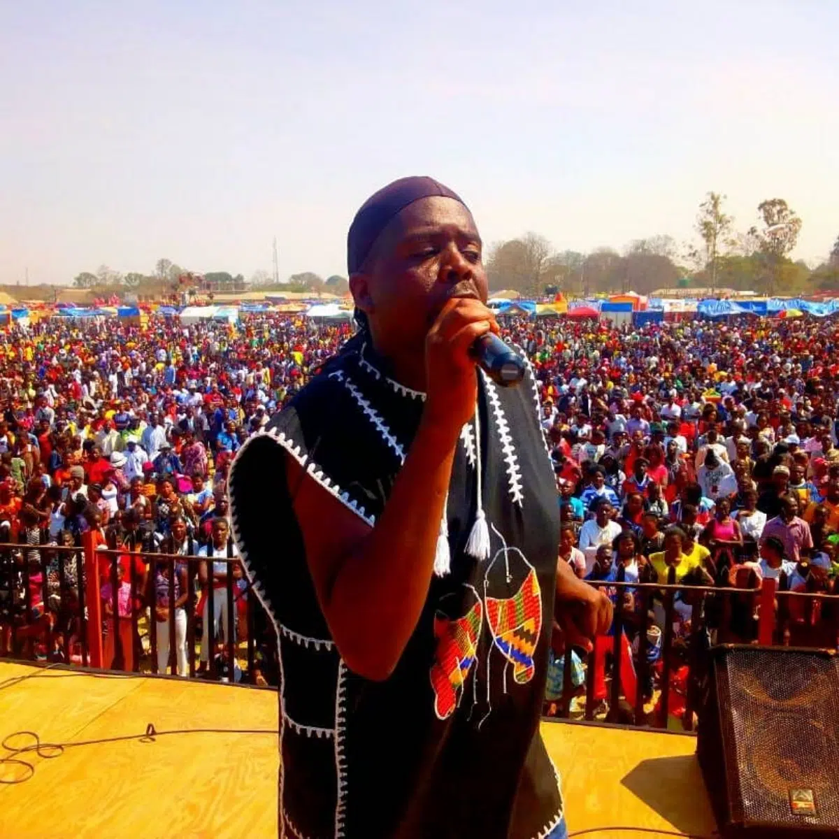DOWNLOAD: James Chamanyazi & The Muvi Posse Band – “Umulumendo” Mp3