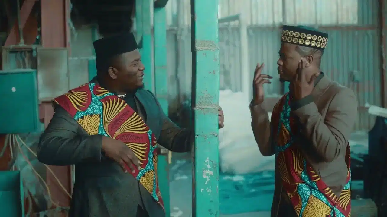 DOWNLOAD VIDEO: Stevo Ft Vinchenzo – “Life Coach” Mp4