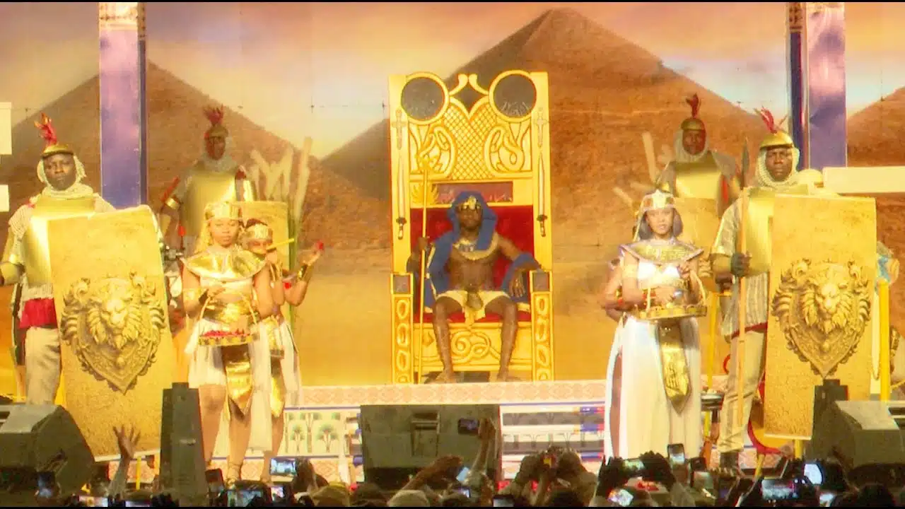Diamond Platnumz on Pharaoh vibes in a mesmerizing performance