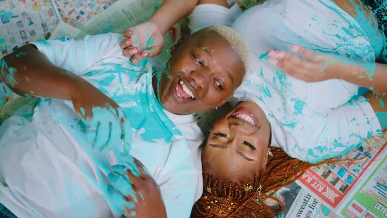 DOWNLOAD VIDEO: Bassie Ft Aymos & T Man SA – “Izenzo” Mp4