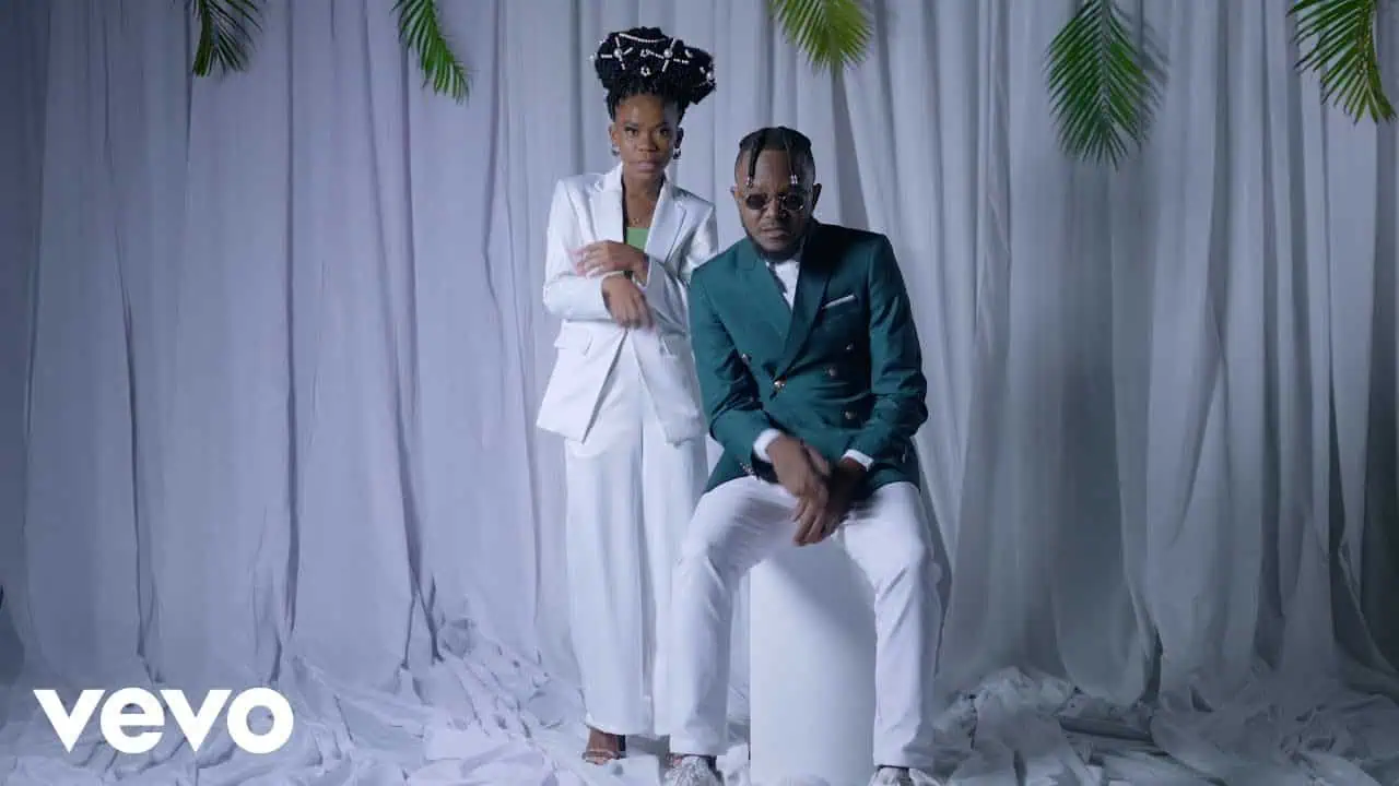 DOWNLOAD VIDEO: Nomfundo Moh Ft Kwesta – “Sibaningi” Mp4