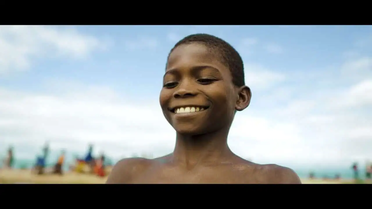 DOWNLOAD VIDEO: Gwamba Ft Praise Umali & Kambwiri Sisters – “Mukadalitsa” Mp4